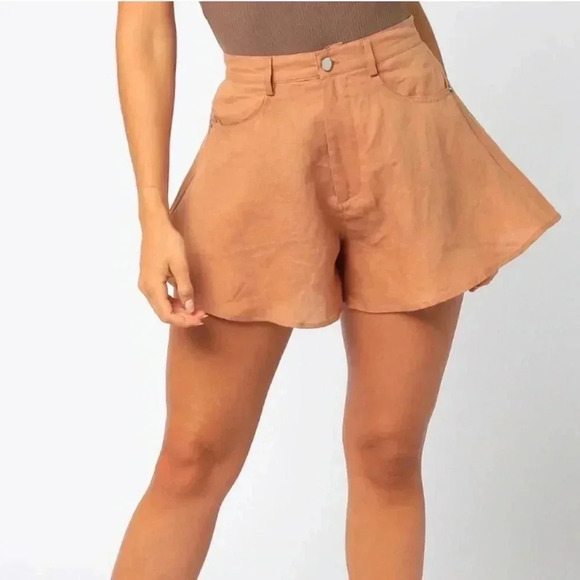 Olivaceous Pants - Olivaceous High Waisted Shorts size Small​